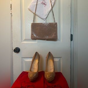 Christian Louboutin Nude Patent Leather Spike Pumps w. Matching Purse